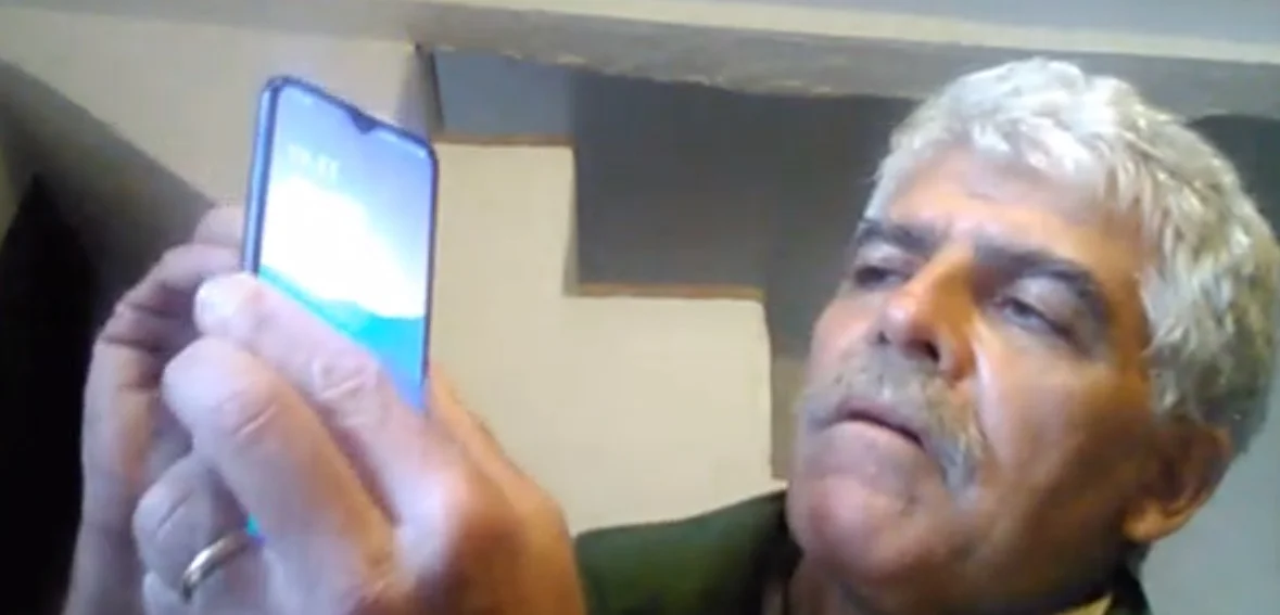 Испанский пенсионер разблокировал Samsung Galaxy A20 с помощью своего же отрезанного пальца - изображение обложка