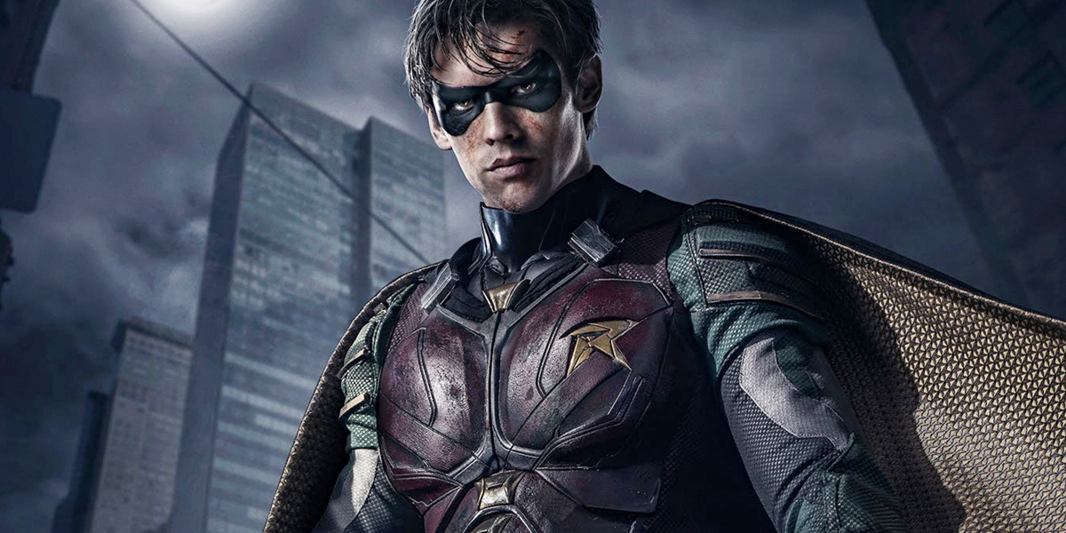 Бэтмен и два Робина могли объединиться в финале 1 сезона «Титанов». Есть фото - изображение обложка