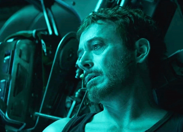 Ронин, пугало Таноса и Старк в космосе. Что показали в первом трейлере фильма «Мстители 4»? - изображение обложка