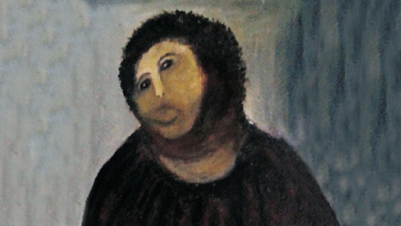 Девушка делится в TikTok видео о реставрации старинных книг. Она рассказала о профессии реставратора - изображение обложка