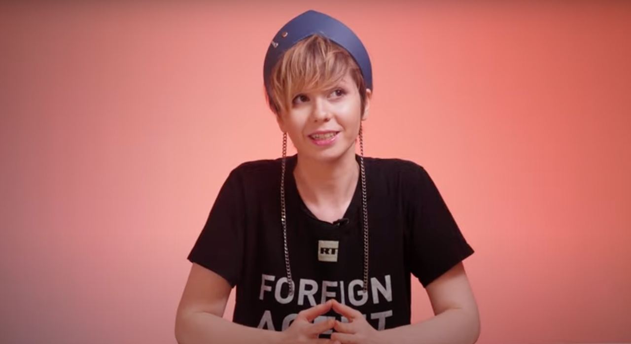 Мария Чистякова рассказала о блокировке своего YouTube-канала «Мари Говори» - изображение обложка