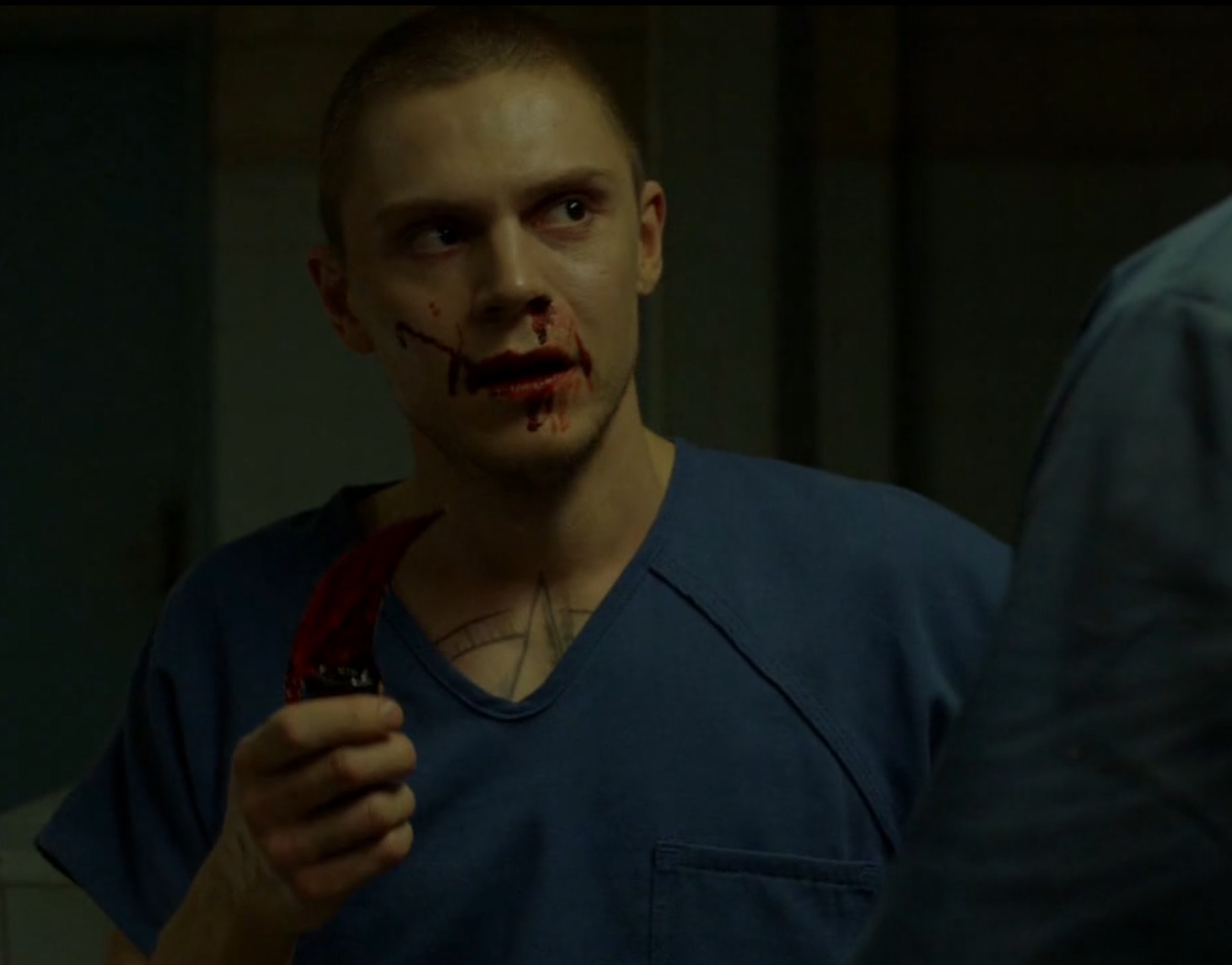 Короткая рецензия на финал 7 сезона «Американской истории ужасов» - изображение обложка