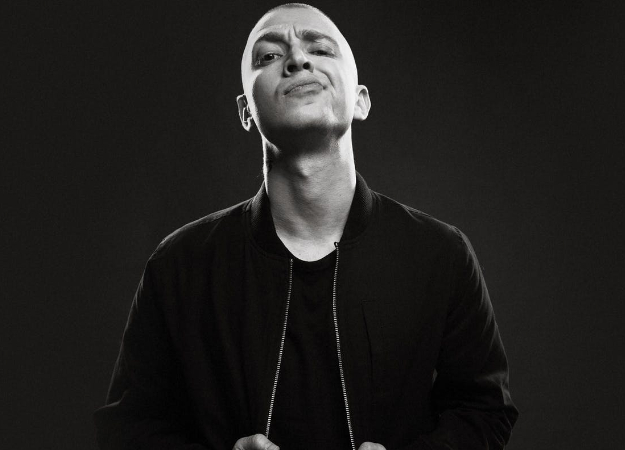 Оксимирон представил отрывок из нового трека и рассказал, что хотел бы фит с Борисом Гребенщиковым - изображение обложка