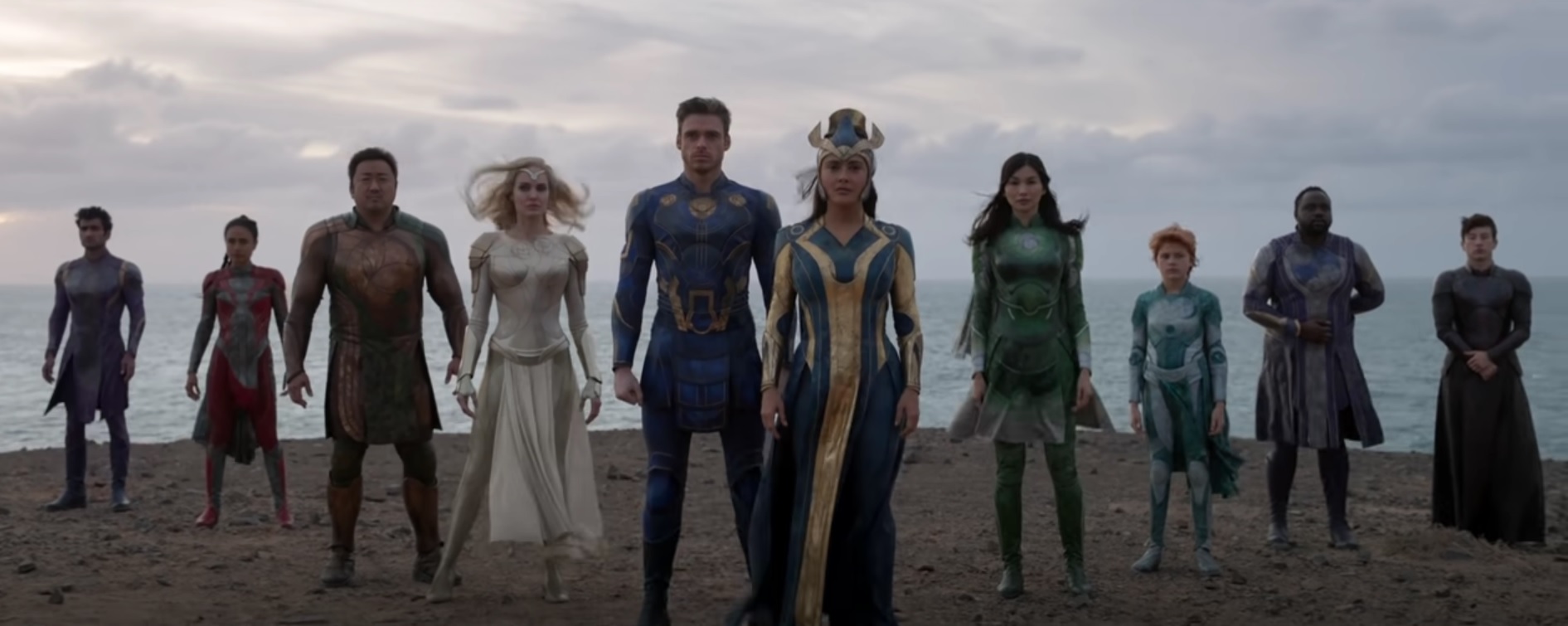 Marvel поделилась новым отрывком из «Вечных» о взаимодействии между героями - изображение обложка