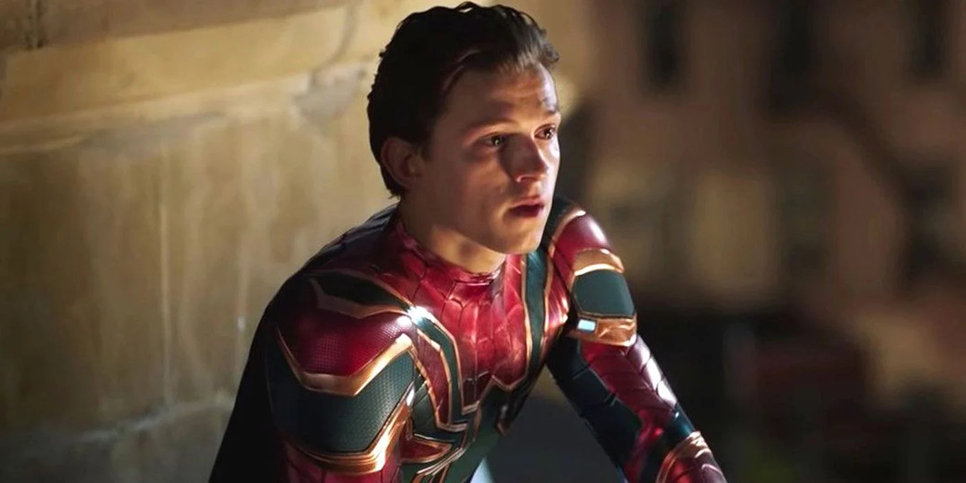 Поклонник Marvel решил продать билеты на «Нет пути домой» за 25 тысяч долларов