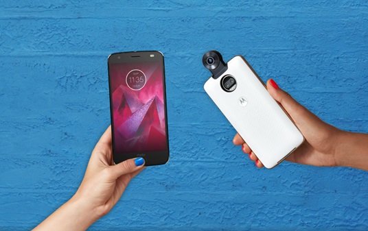 Motorola показала два смартфона, модульную камеру с панорамным обзором - изображение обложка