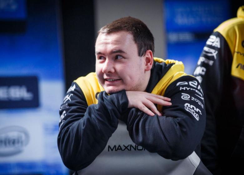 Слух: NAVI расстанется с GuardiaN. Если это произойдет, то s1mple вновь станет главным снайпером - изображение обложка