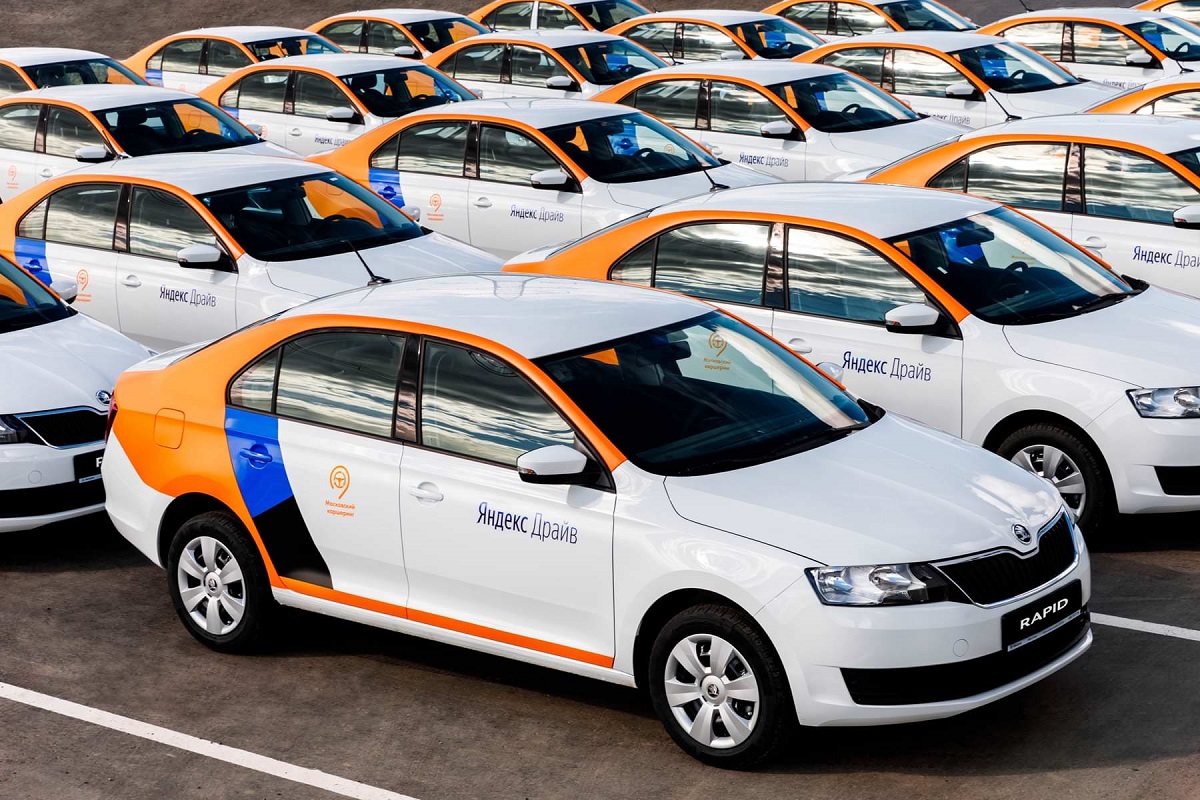 В Москве на неделю закрыли каршеринг «Яндекс.Драйв» - изображение обложка