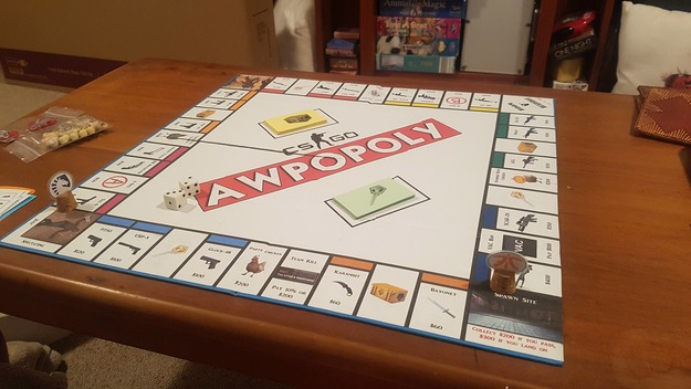 Благодаря фанатам известная игра «Монополия» обзавелась версиями по CS:GO, League of Legends и PUBG - изображение обложка