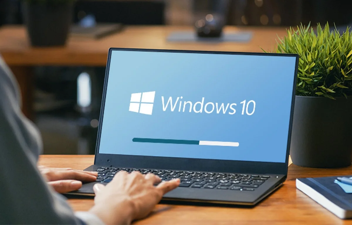 Обновление Windows 10 тайно удаляет Paint, «Блокнот» и другие программы - изображение обложка