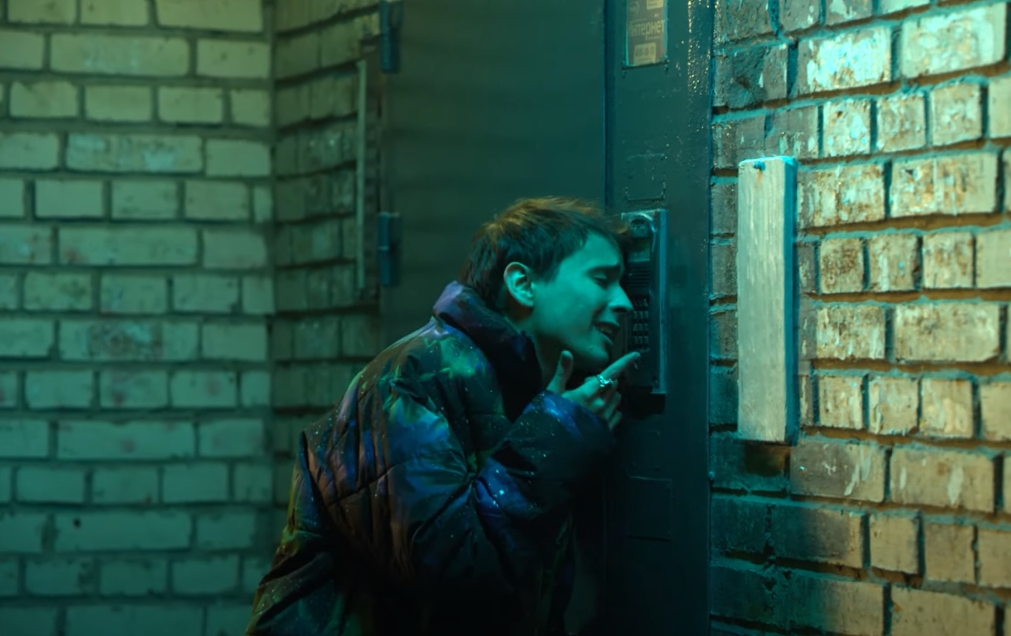 Слава Марлоу выпустил клип на песню «Снова я напиваюсь» - изображение обложка