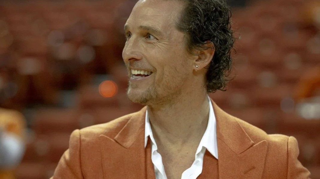 «Красный свет сменится зеленым»: Мэттью МакКонахи поддержал людей - изображение обложка