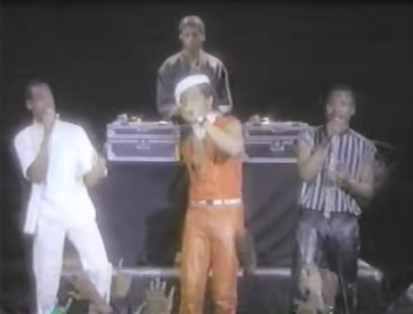 В возрасте 55 лет скончался бывший участник группы UTFO под псевдонимом Kangol Kid - изображение обложка