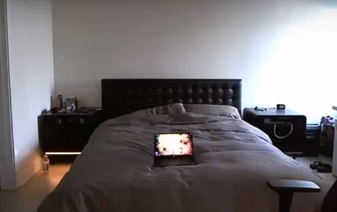 Новый алгоритм стирает человека из видео в режиме реального времени - изображение обложка