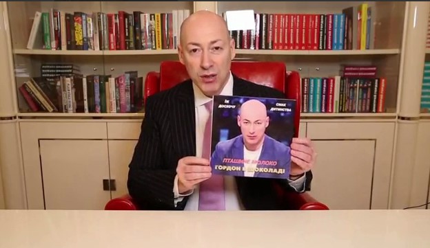 Дмитрий Гордон подарил Владимиру Соловьёву конфеты. Но это — не жест примирения - изображение обложка