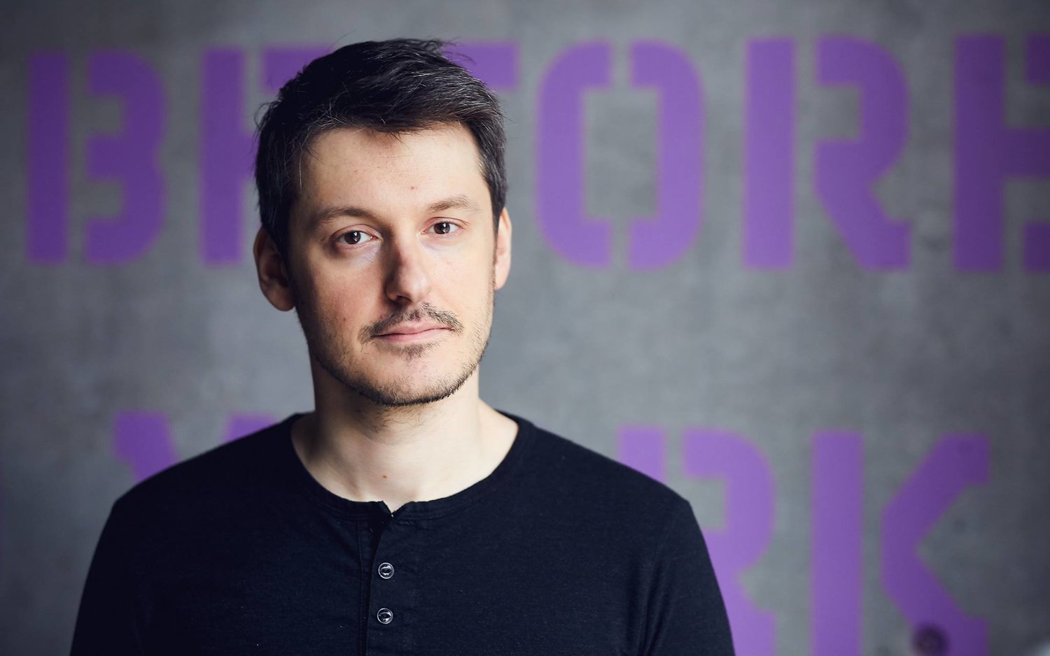 Илья Найшуллер рассказал о поразившем его клипе и новом альбоме своей группы - изображение обложка