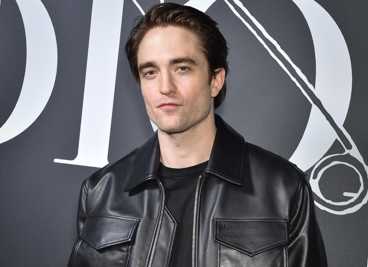 Robert Pattinson Poslednie Novosti Svezhie Obzory Daty Spojlery