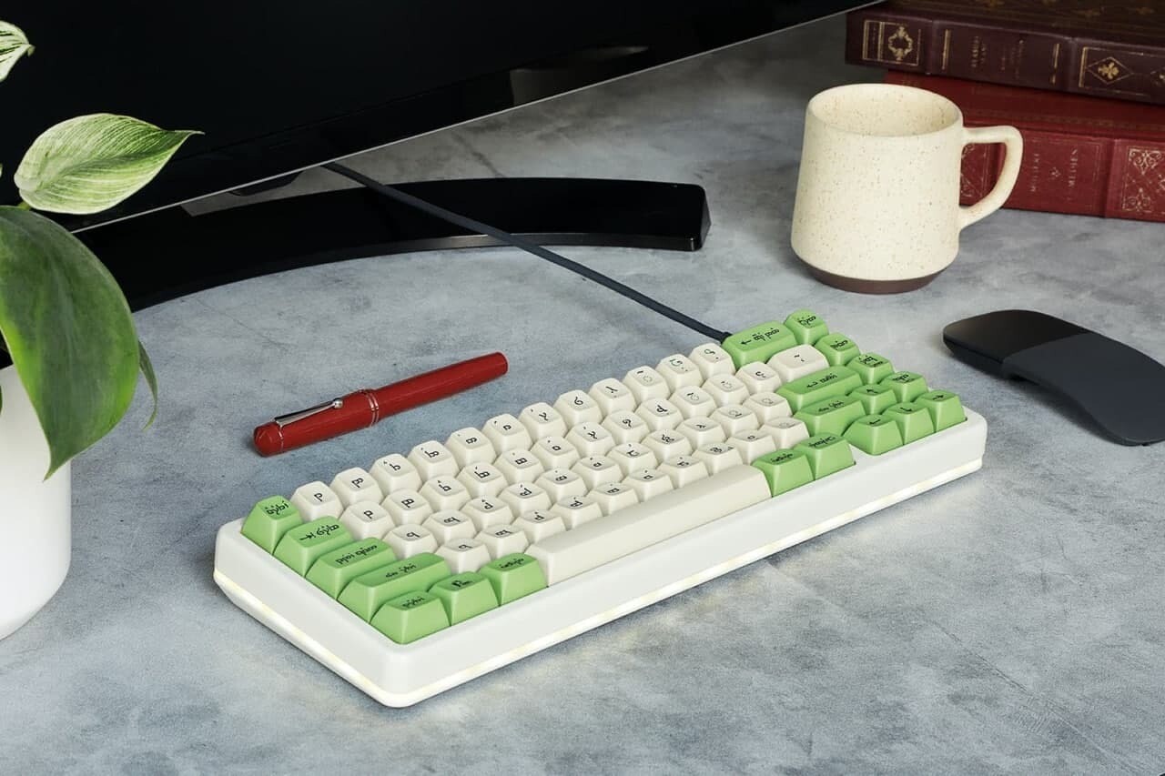 Фанат «Властелина конец» создал колпачки для клавиатур на языках эльфов и гномов - изображение обложка