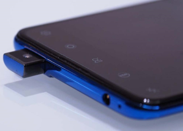 Опубликованы рендеры флагмана OnePlus 7: выдвижная фронтальная и тройная основная камеры - изображение обложка