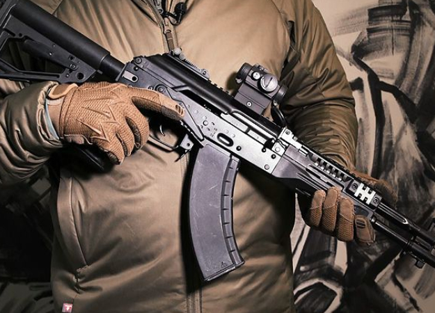 Калашников Media не аккредитовали на мейджор по CS:GO из-за их якобы причастности к оружию - изображение обложка