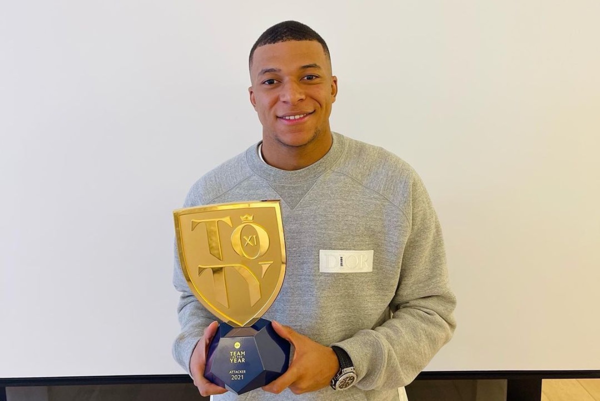 Обложка: instagram.com/k.mbappe