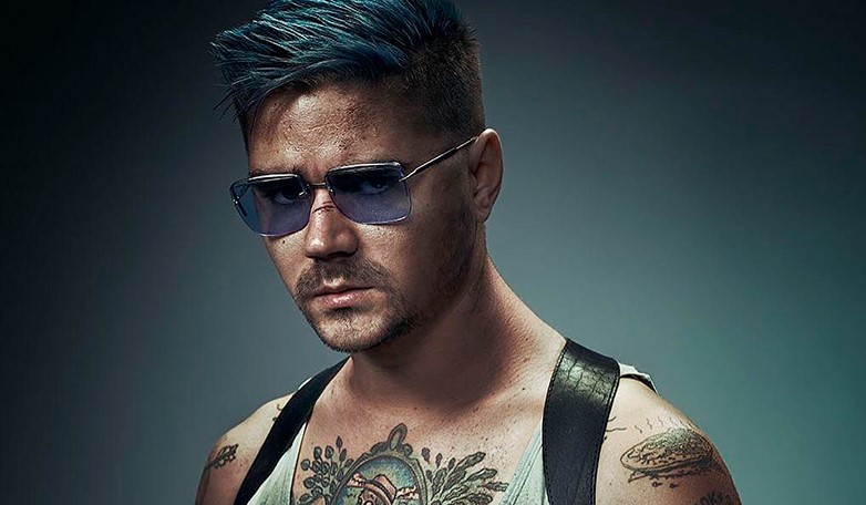 Певца из клипа Little Big обвинили в поддержке домогательств: что происходит - изображение обложка