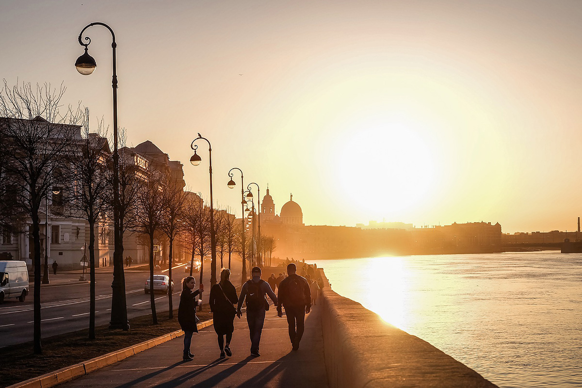 Обложка: Pixabay/Maria_Domnina