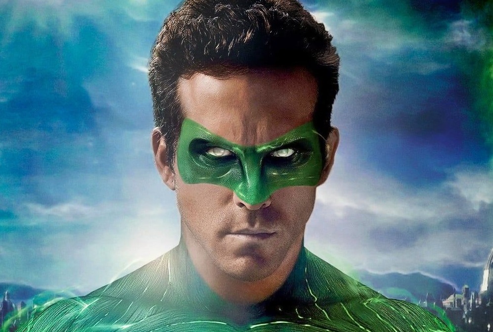 Райан Рейнольдс показал «режиссерскую» версию «Зеленого Фонаря». Она идет 30 секунд - изображение обложка