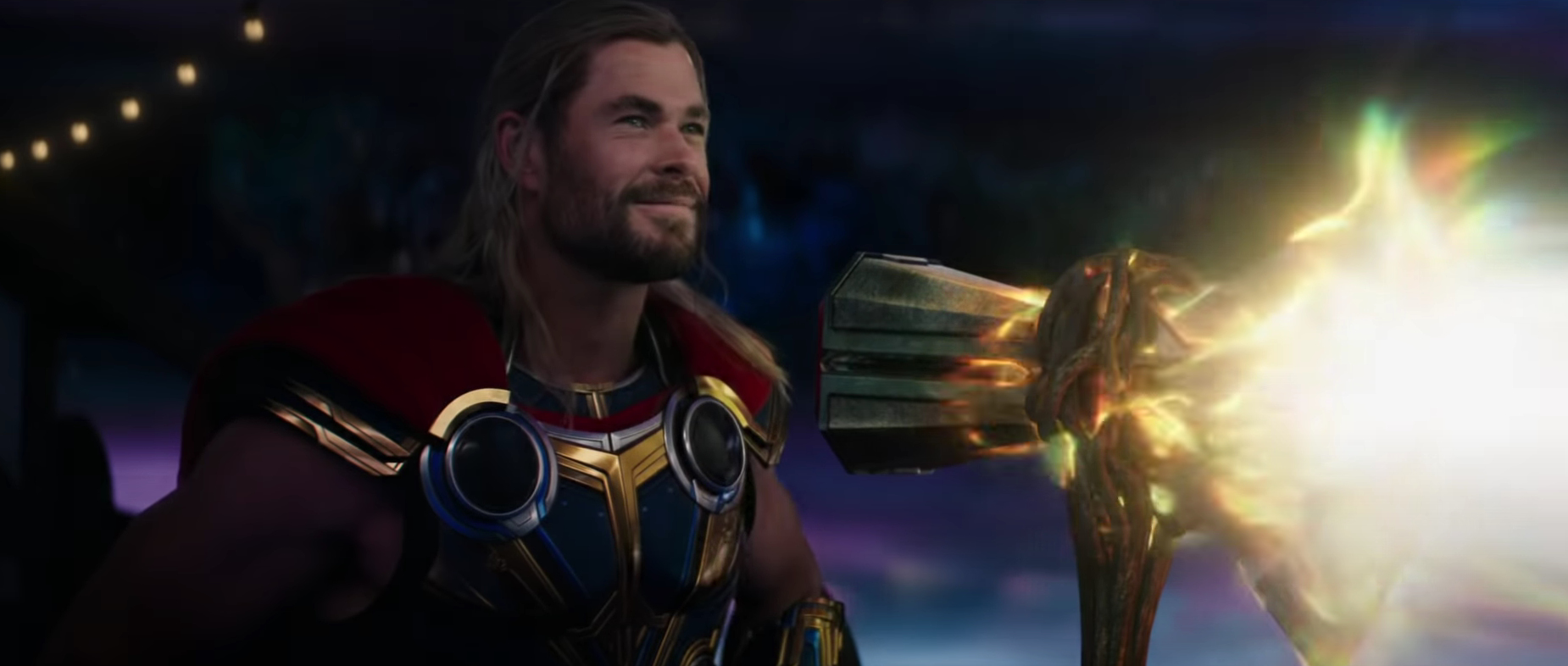 Обложка: кадр из тизера «Тор: Любовь и гром» (2022)