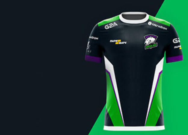 Были черно-оранжевыми, а стали фиолетово-зелеными. Virtus.pro изменила цвета формы и логотипа - изображение обложка