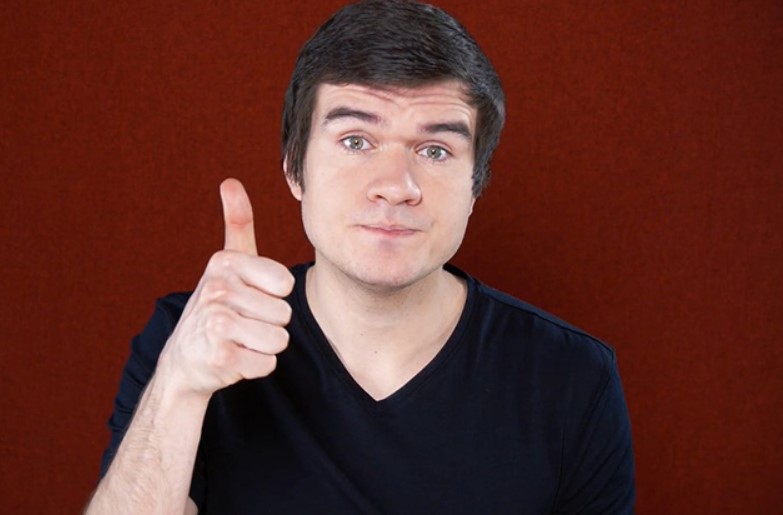 Российский блогер BadComedian «казнил» последнего «Терминатора» - изображение обложка