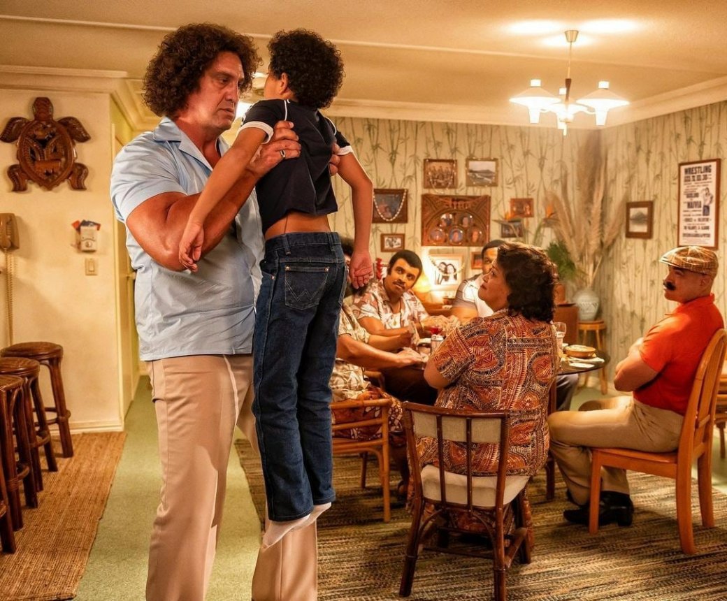 Появился трейлер сериала «Молодой Скала» про Дуэйна Джонсона - изображение обложка