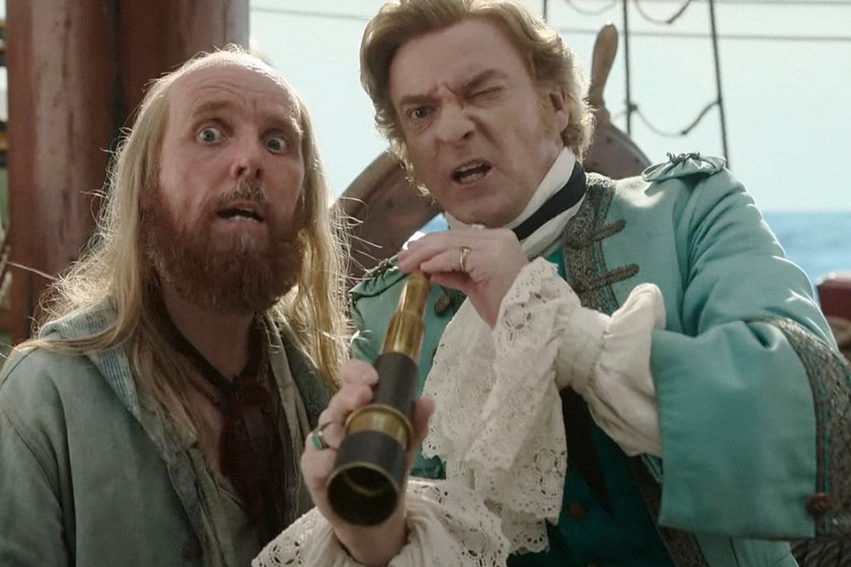 Обложка: кадр из сериала «Наш флаг означает смерть»