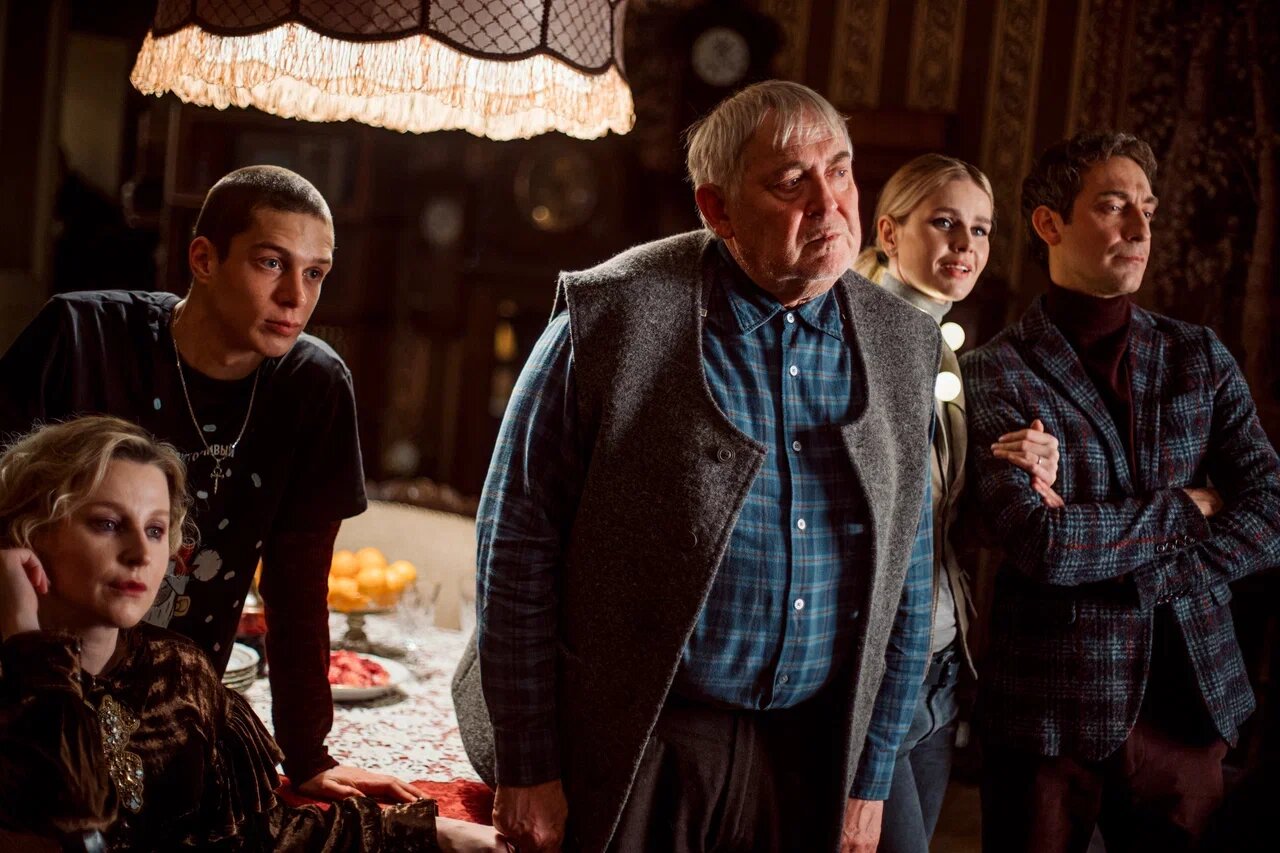 Вышло новогоднее обращение Деда Славы из «Вампиров средней полосы» - изображение обложка