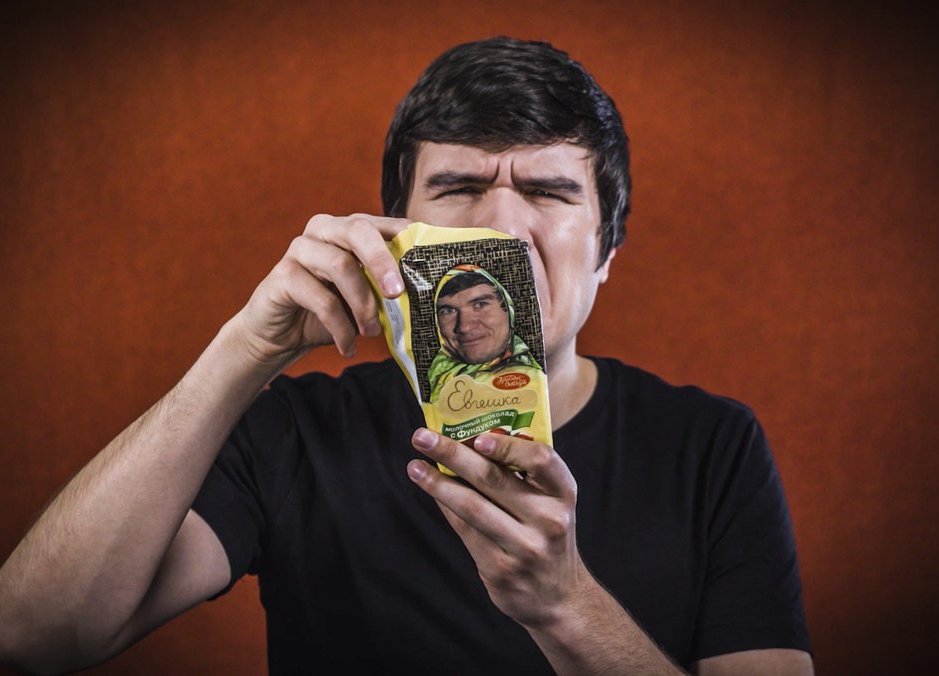 BadComedian обратился к зрителям с извинениями за задержку обзора. А ждать его неизвестно сколько - изображение обложка