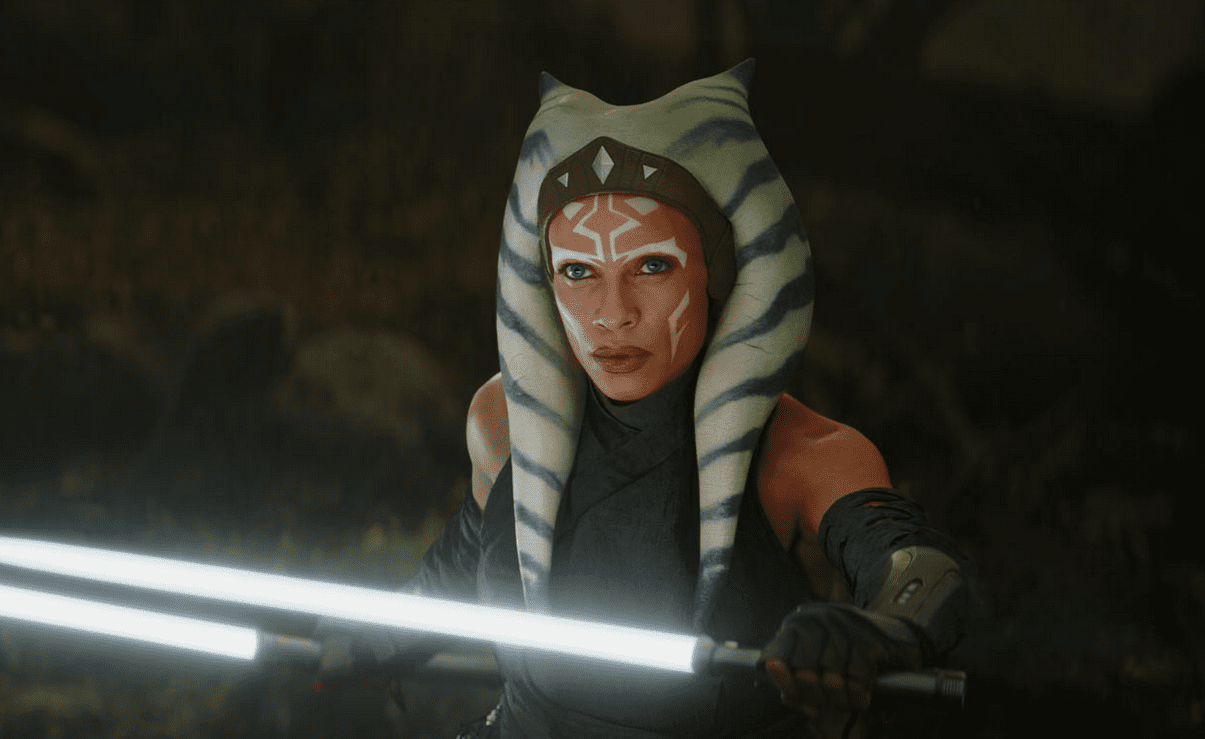 «Мандалорец»: Розарио Доусон рассказала, как прыгала от восторга на примерке костюма Асоки Тано - изображение обложка