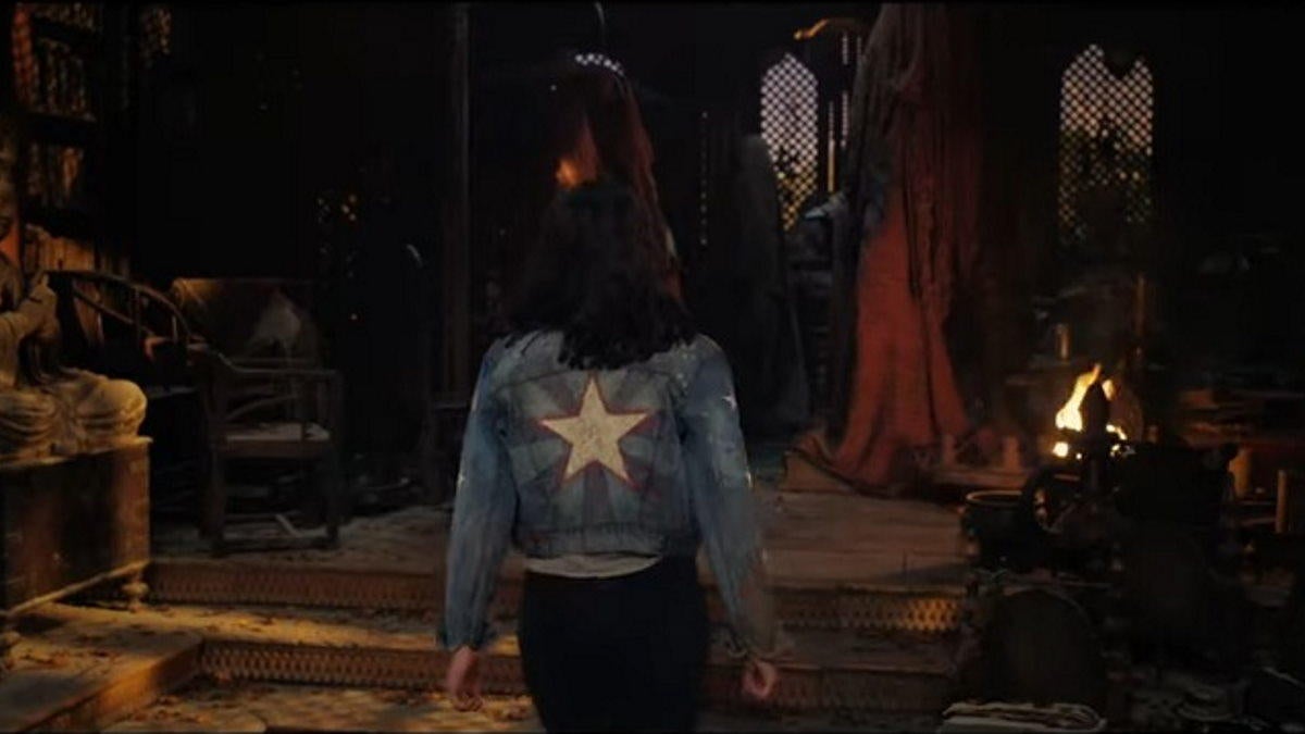 В сети появился концепт-арт с вырезанным камео Мисс Америки из «Нет пути домой» - изображение обложка