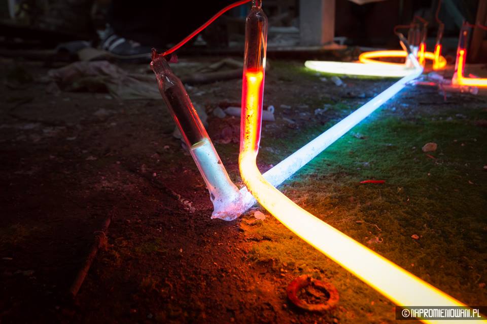 Жуткая красота: в Припяти снова загорелся свет после 31 года темноты - изображение обложка