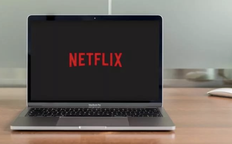 Netflix разрешил смотреть часть фильмов и сериалов без подписки - изображение обложка