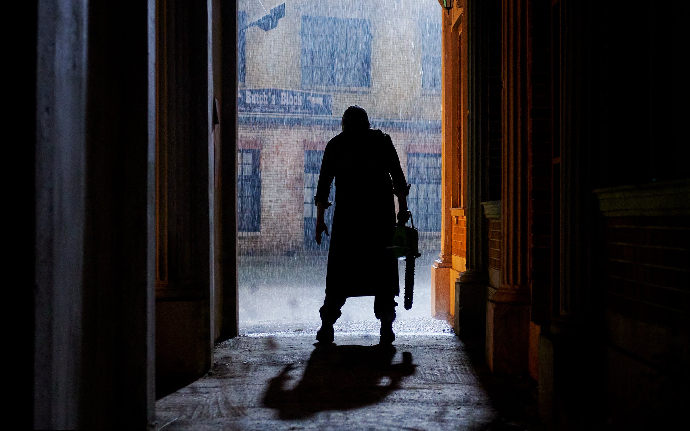 Обложка: кадр из фильма «Техасская резня бензопилой»