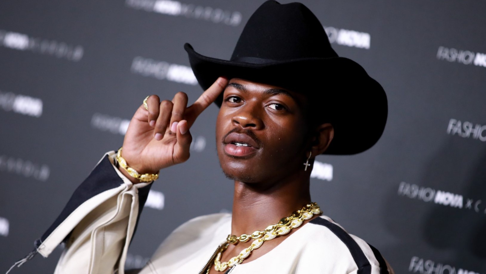 Украинка сняла клип Lil Nas X. Это главный артист в мире прямо сейчас - изображение обложка