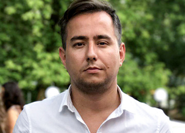 Ярослав Комков: «В Dota 2 тяжело найти сыгранный коллектив, в котором игроки верят друг в друга» - изображение обложка