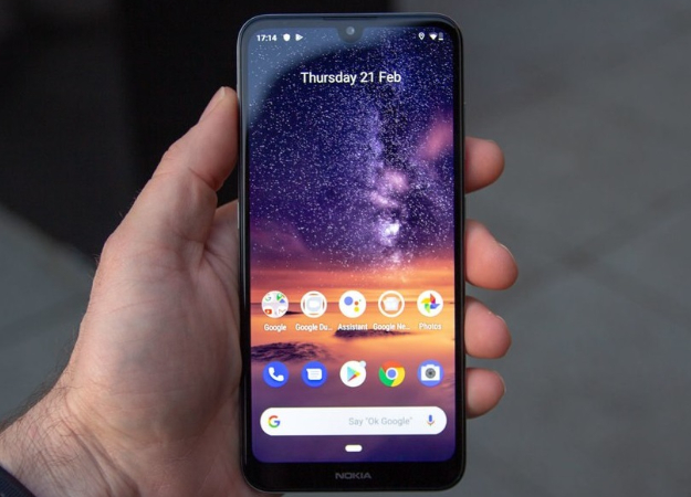 В России вышел бюджетный смартфон Nokia 3.2 - изображение обложка
