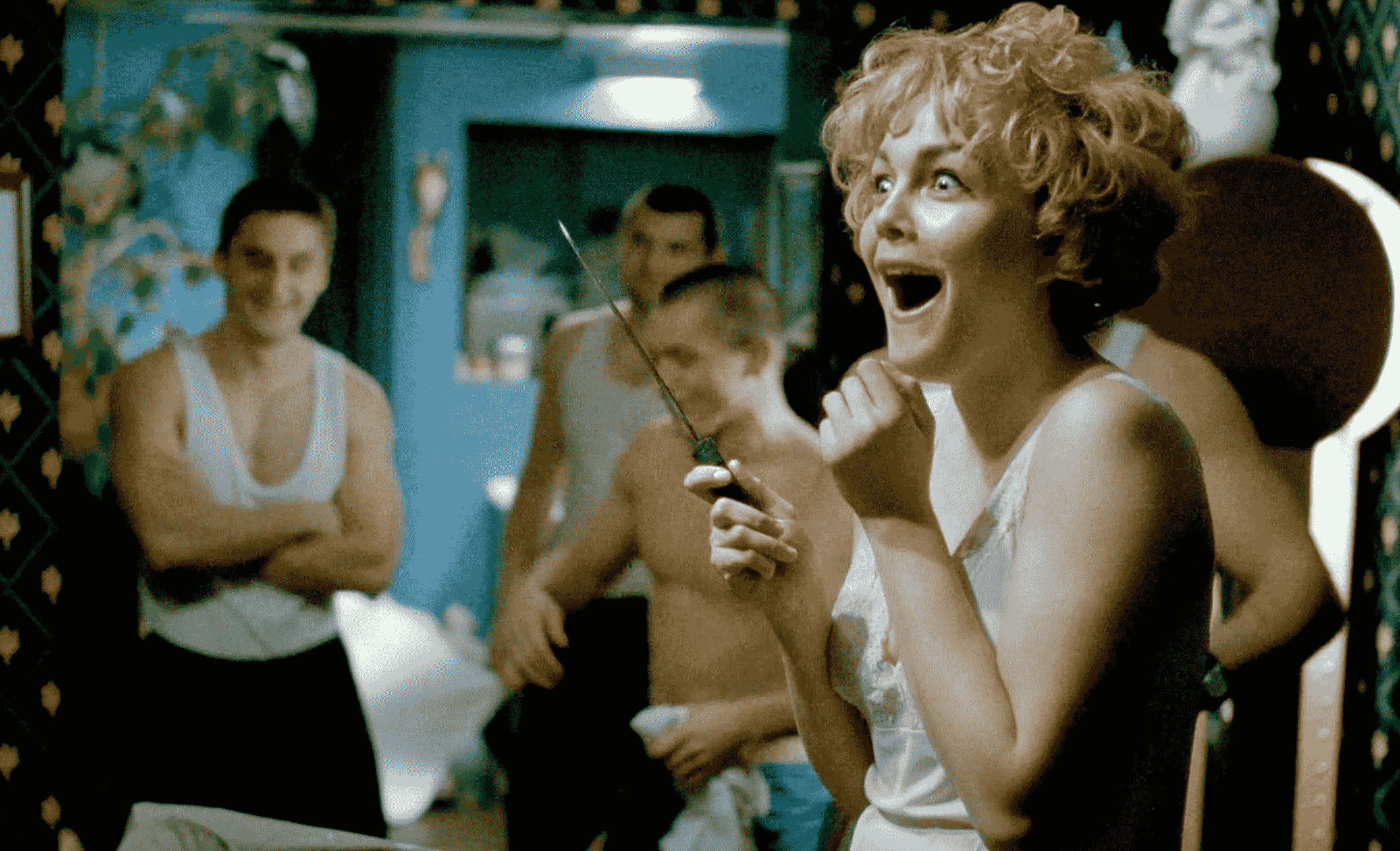 Фильм «ДАУ» можно будет посмотреть в онлайне уже в середине апреля - изображение обложка