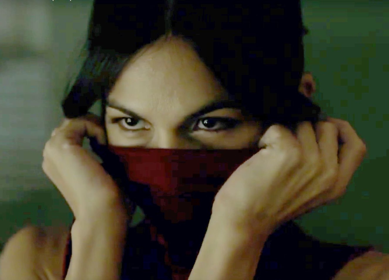 Новый трейлер второго сезона «Сорвиголовы» посвящен Электре - изображение обложка