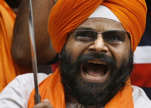 Pokemon Go хотят запретить в Индии из-за яиц - изображение обложка