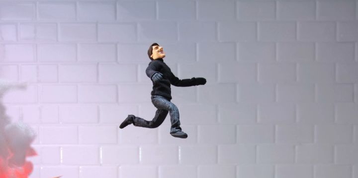 Фанаты сделали кукольный мультфильм с Томом Крузом и трюками из «Миссия невыполнима» - изображение обложка