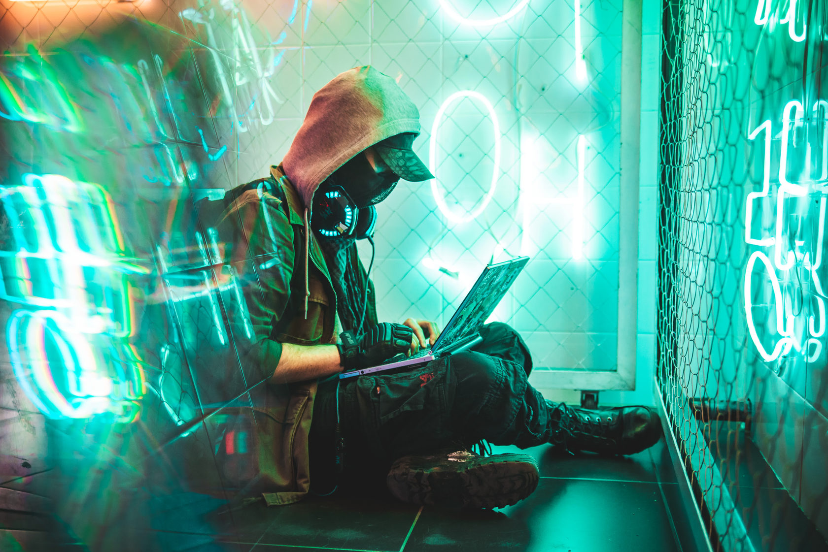 Украденные исходные коды Cyberpunk 2077 выставили на аукционе — данные уже купили - изображение обложка