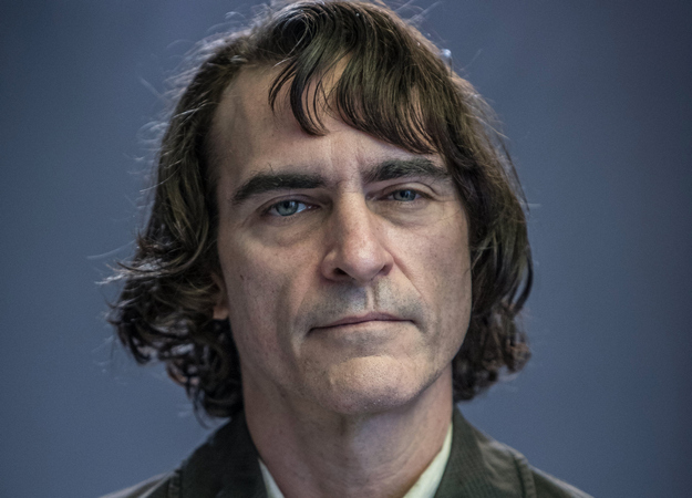 Официально анонсирован список актеров фильма «Джокер». Нашелся новый Томас Уэйн! - изображение обложка