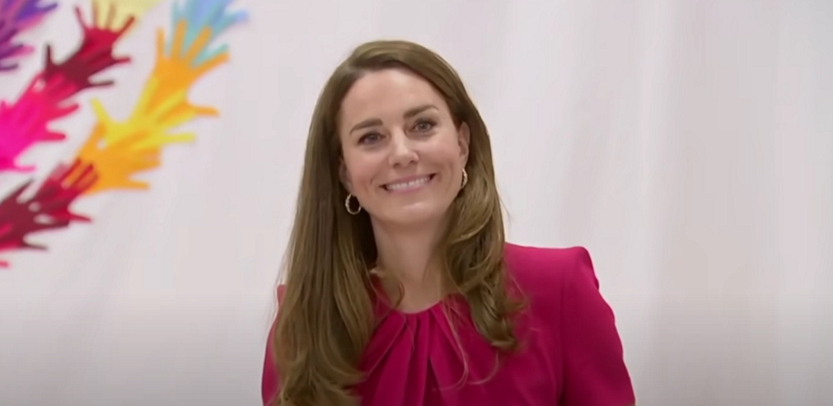 Обложка: скриншот «Канобу»/YouTube-канал TODAY